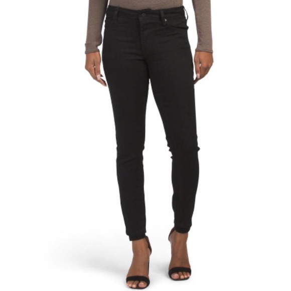 tahari skinny jeans